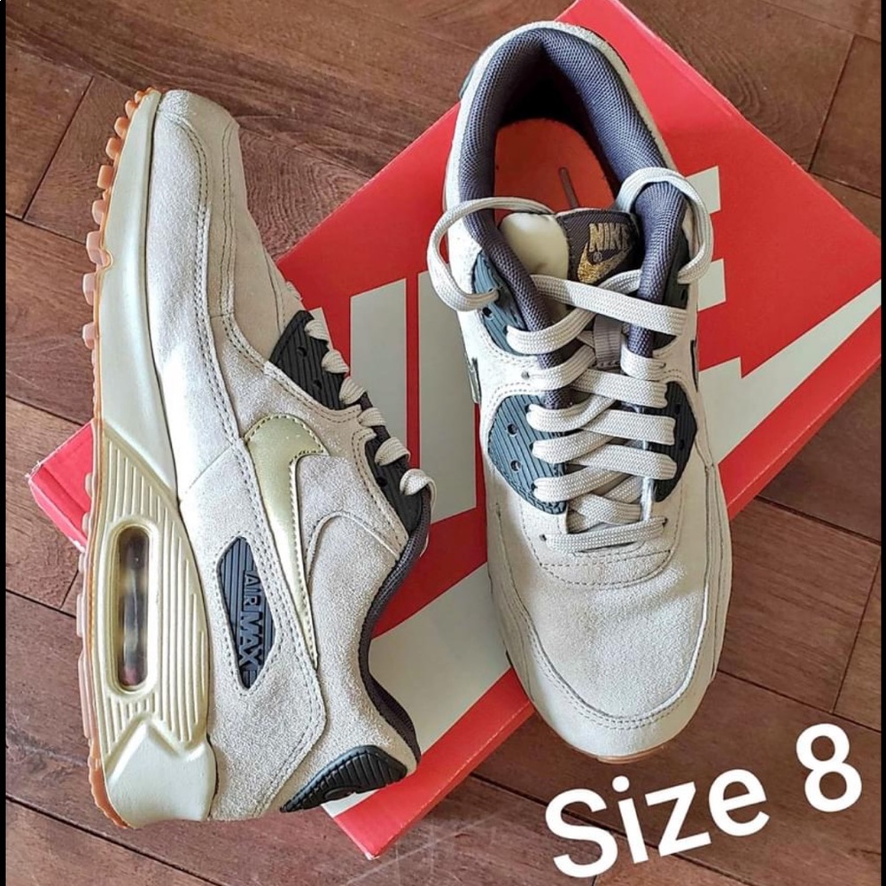 Air Max 90 Premium Suede String Gold